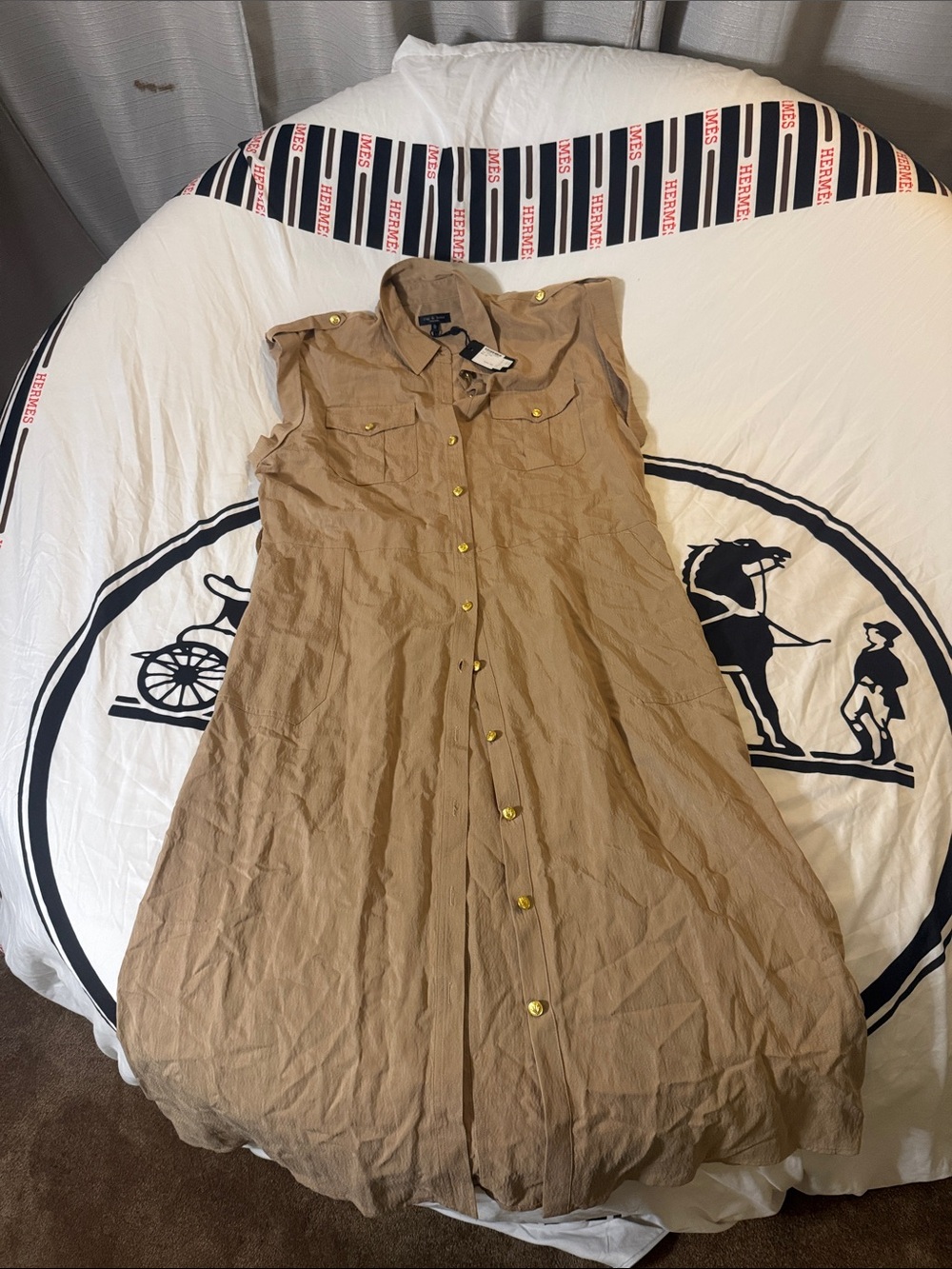 rag & bone Sleeveless Button-Front Shirt Dress in Tan